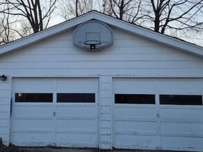 2413 Eastline Dr in Joliet, IL - Building Photo - Building Photo