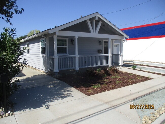 123 Circuit Dr in Roseville, CA - Building Photo - Building Photo