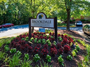 Brookdale Apartments in Richmond, VA - Building Photo - Building Photo