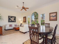 657 Soliel Dr in Naples, FL - Foto de edificio - Building Photo