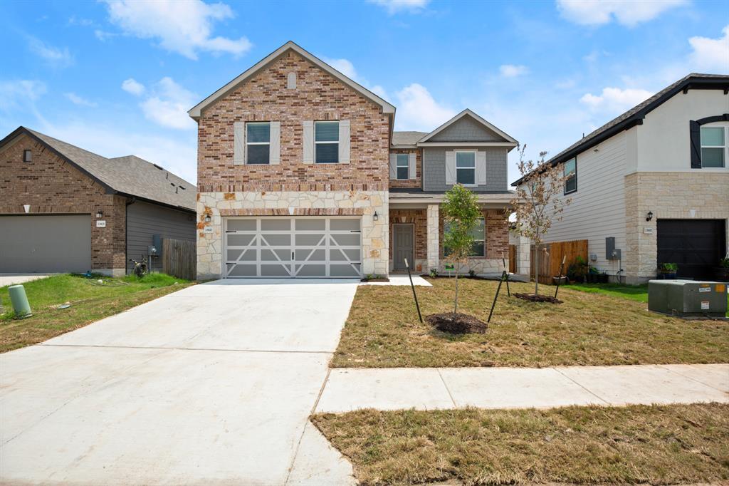 13821 Abraham Lincoln St in Manor, TX - Building Photo