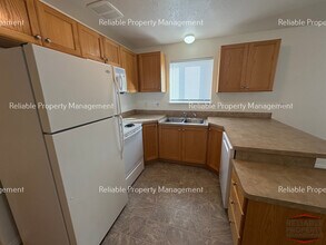 3723 Deloy Dr, Unit 1 in Idaho Falls, ID - Building Photo - Building Photo