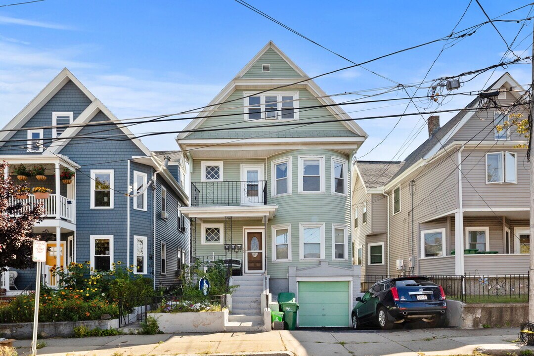 56 William St, Unit 2 in Medford, MA - Foto de edificio