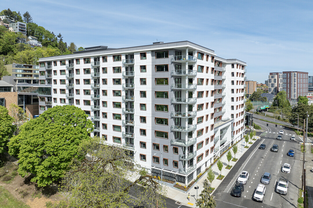 Parkview in Portland, OR - Building Photo