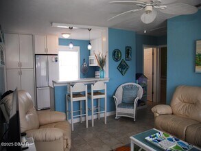 828 26th Ave in New Smyrna Beach, FL - Building Photo - Building Photo