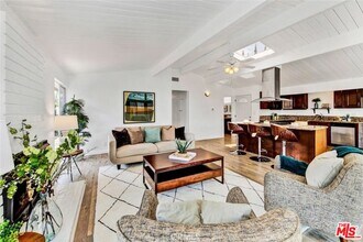 5804 Los Ranchos Dr in Buena Park, CA - Building Photo - Building Photo