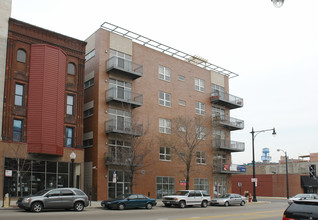 1130 W Madison St in Chicago, IL - Building Photo - Building Photo