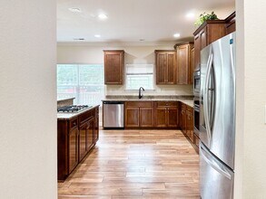 18 Marina Dr in Newport News, VA - Building Photo - Building Photo