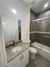 7012 Jolly Cir in La Belle, FL - Building Photo - Building Photo