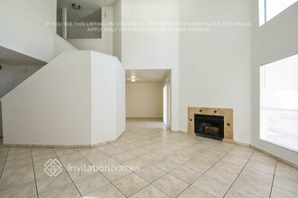 442 E Kerry Ln in Phoenix, AZ - Building Photo - Building Photo