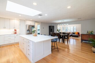 374 Woburn St in Lexington, MA - Building Photo - Building Photo