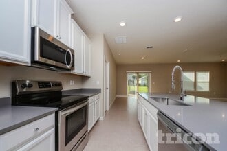 10212 Powell Creek Ct in Jacksonville, FL - Building Photo - Building Photo