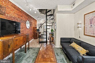 1537 Marion St NW in Washington, DC - Building Photo - Building Photo
