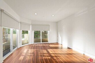 1500 Purdue Ave in Los Angeles, CA - Building Photo - Building Photo