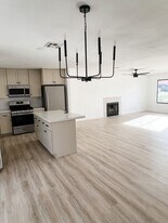 340 Clover Glen Ct in Henderson, NV - Building Photo