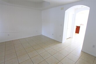 1079 SW 143rd Ave in Pembroke Pines, FL - Building Photo - Building Photo