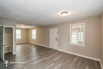 410 W 62nd St in Jacksonville, FL - Building Photo - Building Photo