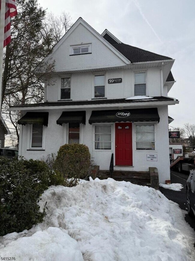 property at 59 Walnut St