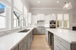 610 Delmar St in Houston, TX - Building Photo