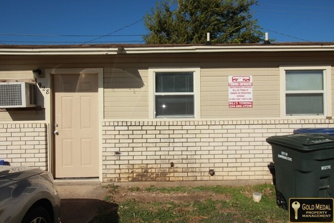 928 J R Ct in Copperas Cove, TX - Foto de edificio - Building Photo