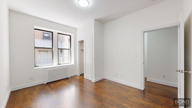 206 W 104th St in New York, NY - Building Photo - Building Photo