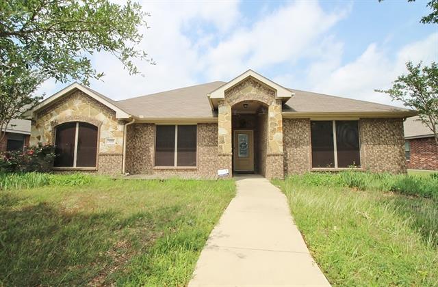 109 Buckingham Dr in Waxahachie, TX - Building Photo