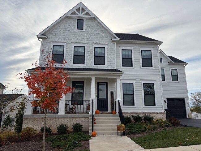 property at 5105 Carters Xing Ave