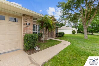 24 Pittwick Ln in Palm Coast, FL - Building Photo - Building Photo
