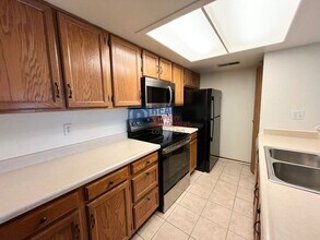 9662 Brentwood Way in Westminster, CO - Building Photo - Building Photo