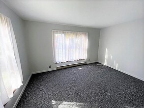 2191 Five Mile Line Rd, Unit 2193 Five Mile in Penfield, NY - Building Photo - Building Photo