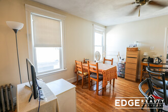 4 Rockledge St, Unit 3 in Boston, MA - Building Photo - Building Photo