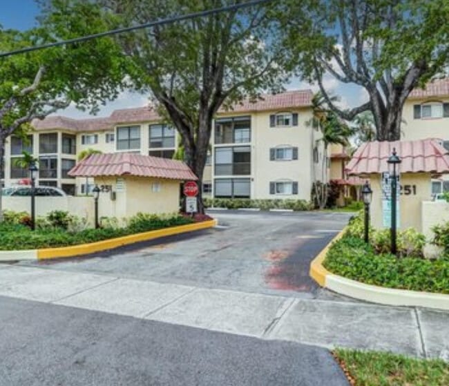property at 251 S Cypress Rd