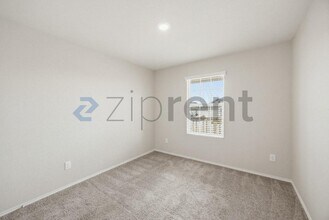 2781 Rosefinch in Canyon Lake, TX - Building Photo - Building Photo