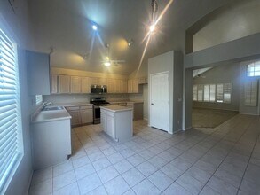922 N Sicily Dr in Chandler, AZ - Foto de edificio - Building Photo