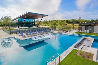 7409 Acela Trl in Austin, TX - Building Photo - Building Photo