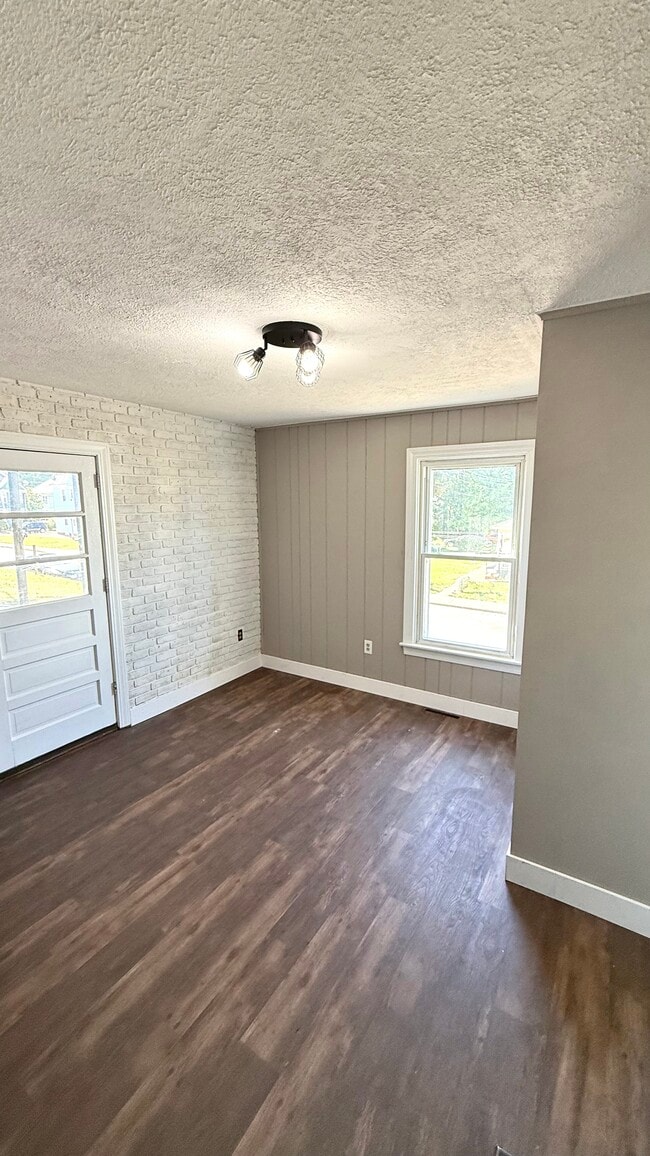 property at 24 Knighton St