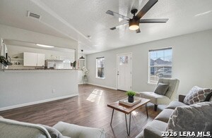 627 Blaine in San Antonio, TX - Building Photo - Building Photo