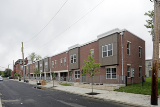 3524 Monument St in Philadelphia, PA - Building Photo - Primary Photo