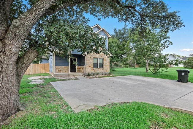 4336 Nagle St in Bryan, TX - Building Photo - Building Photo