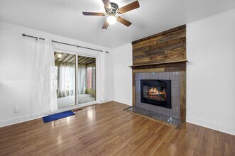 2243 Common Rd in Warren, MI - Building Photo - Building Photo