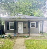 715 Dakota St in Lexington, KY - Building Photo