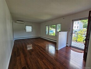 11 Parsonage St in Cold Spring, NY - Building Photo - Building Photo