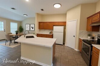 8012 Splitrail Ct in Arlington, TX - Building Photo - Building Photo