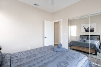 6237 Hobart St in San Diego, CA - Building Photo - Building Photo