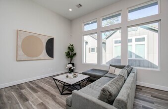 774 Paul Quinn St in Houston, TX - Building Photo - Building Photo