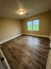 711 Church St in Cramerton, NC - Building Photo - Building Photo