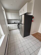 106 Sherman Ave in Jersey City, NJ - Building Photo - Building Photo