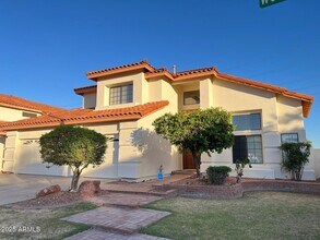 5545 W Wethersfield Dr in Glendale, AZ - Building Photo - Building Photo