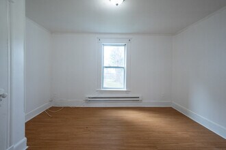 405 Wilson St in Waterbury, CT - Building Photo - Building Photo