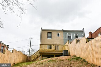 707 Congress St SE in Washington, DC - Building Photo - Building Photo